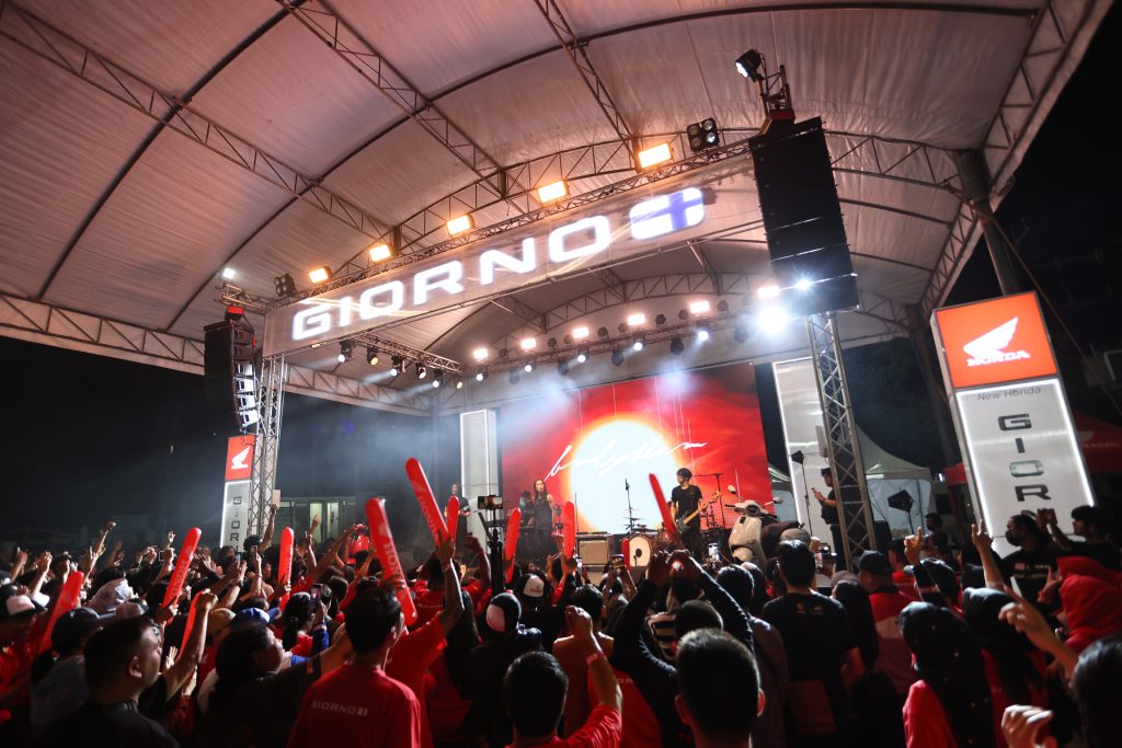 This image has an empty alt attribute; its file name is The-New-High_%E0%B8%A2%E0%B8%B0%E0%B8%A5%E0%B8%B2_29-1024x683.jpg