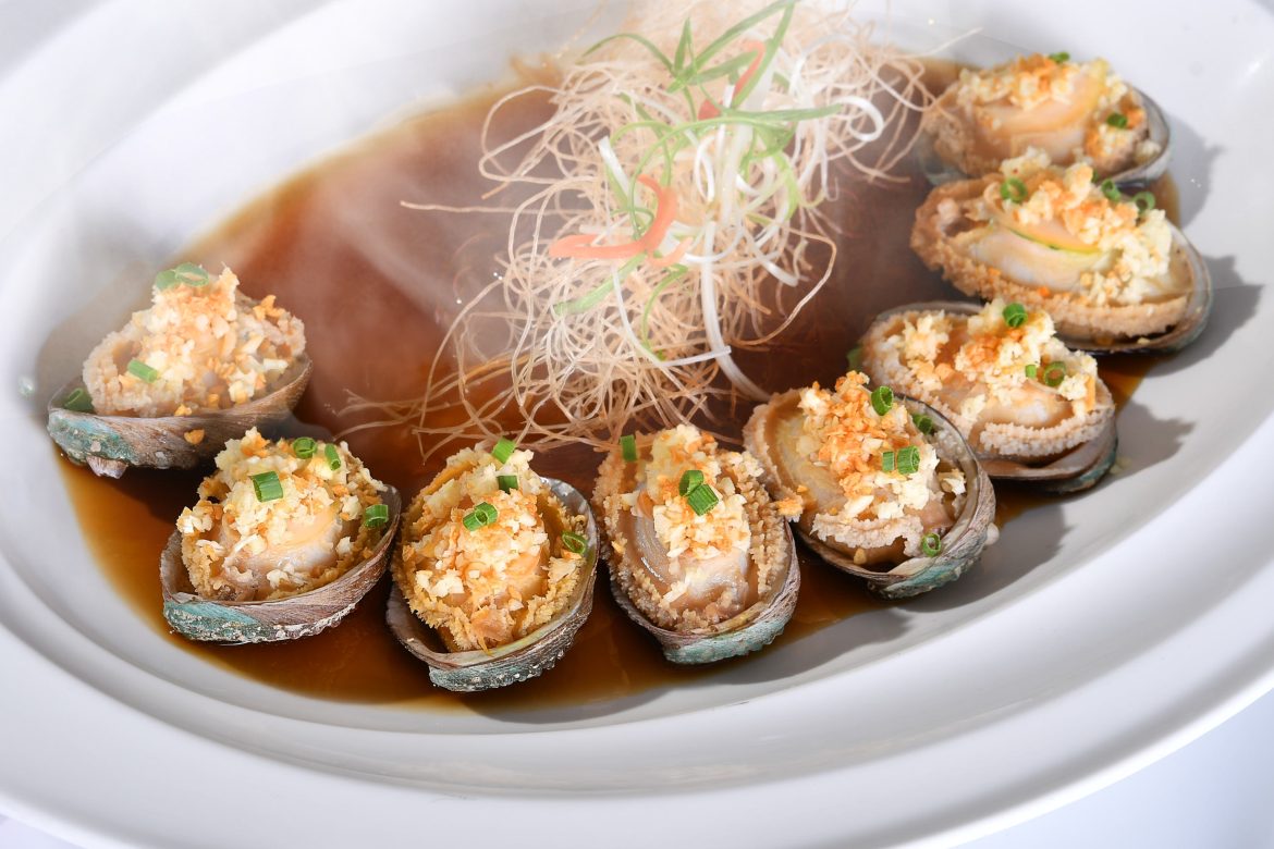 Steamed Fresh Japanese Abalone