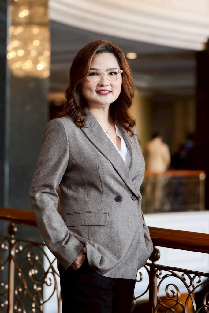 This image has an empty alt attribute; its file name is K.Sukwasa-1-683x1024.jpg